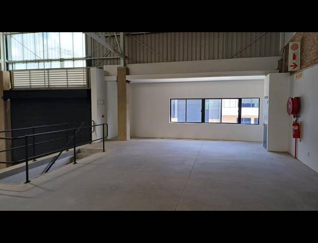 INDUSTRIAL PROPERTY TO RENT IN SAMRAND BUSINESS PARK